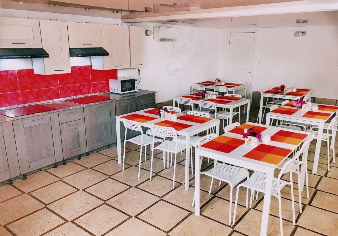 Hotel Abkhazia Tali Suchumi Zewnętrze zdjęcie